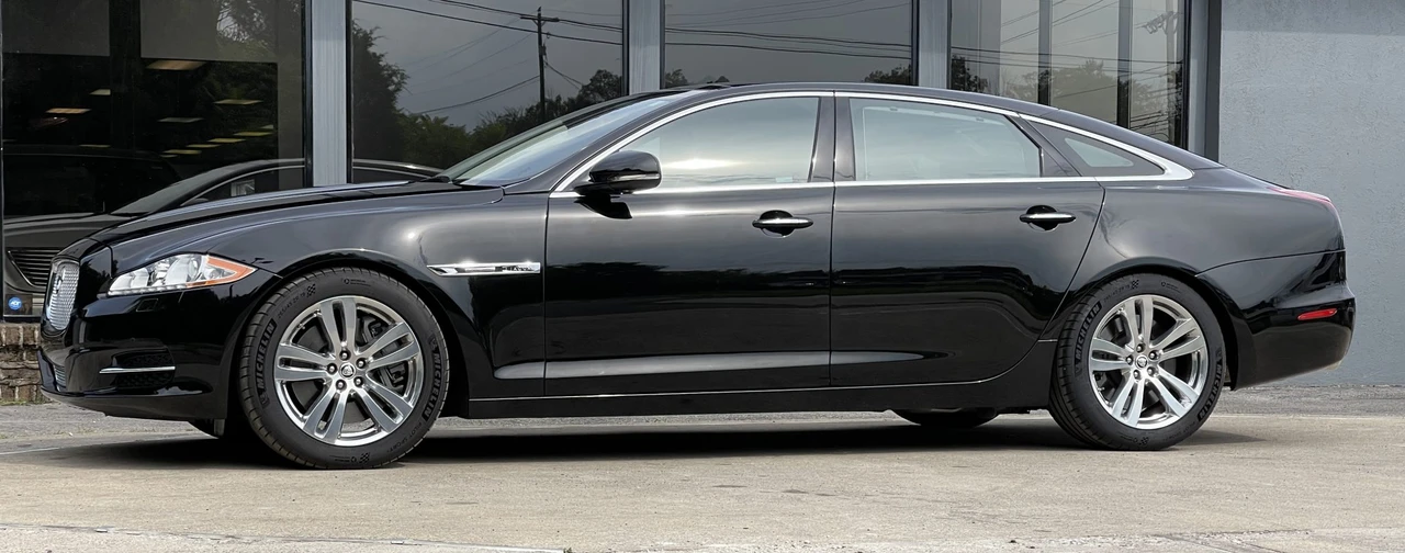 2011 Jaguar X351 XJ - Image 11 of 31