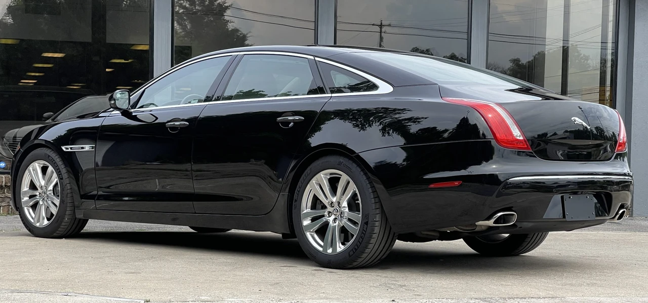 2011 Jaguar X351 XJ - Image 23 of 31