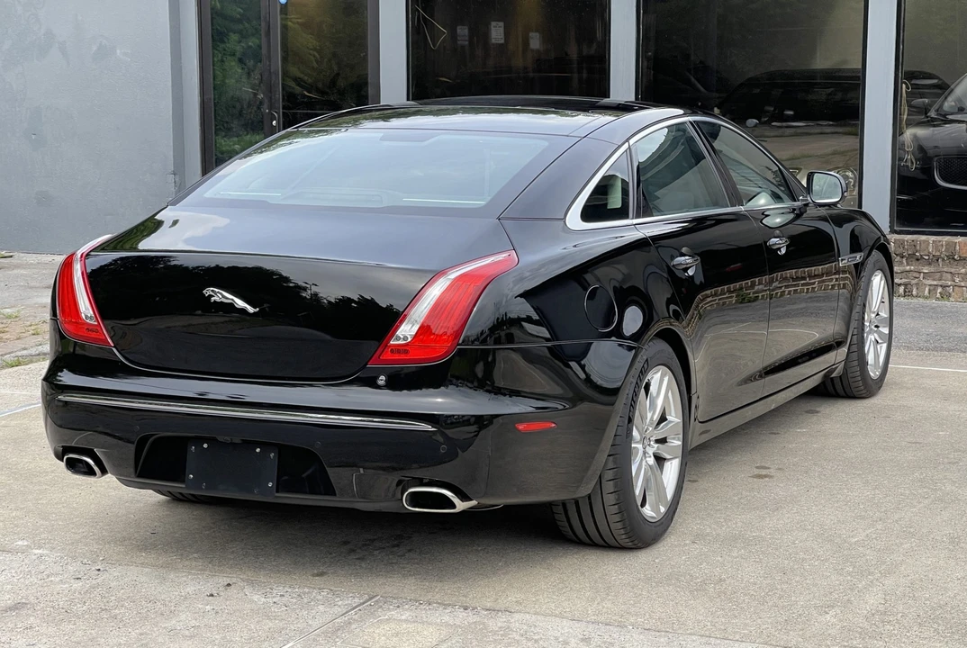 2011 Jaguar X351 XJ - Image 28 of 31