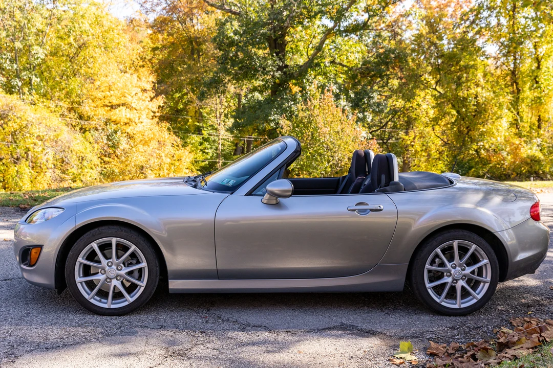 2011 Mazda NC MX-5 Miata - Image 18 of 31