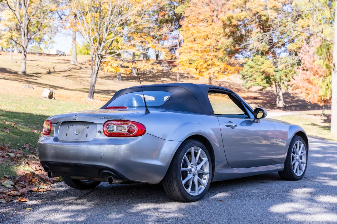 2011 Mazda NC MX-5 Miata - Image 4 of 31