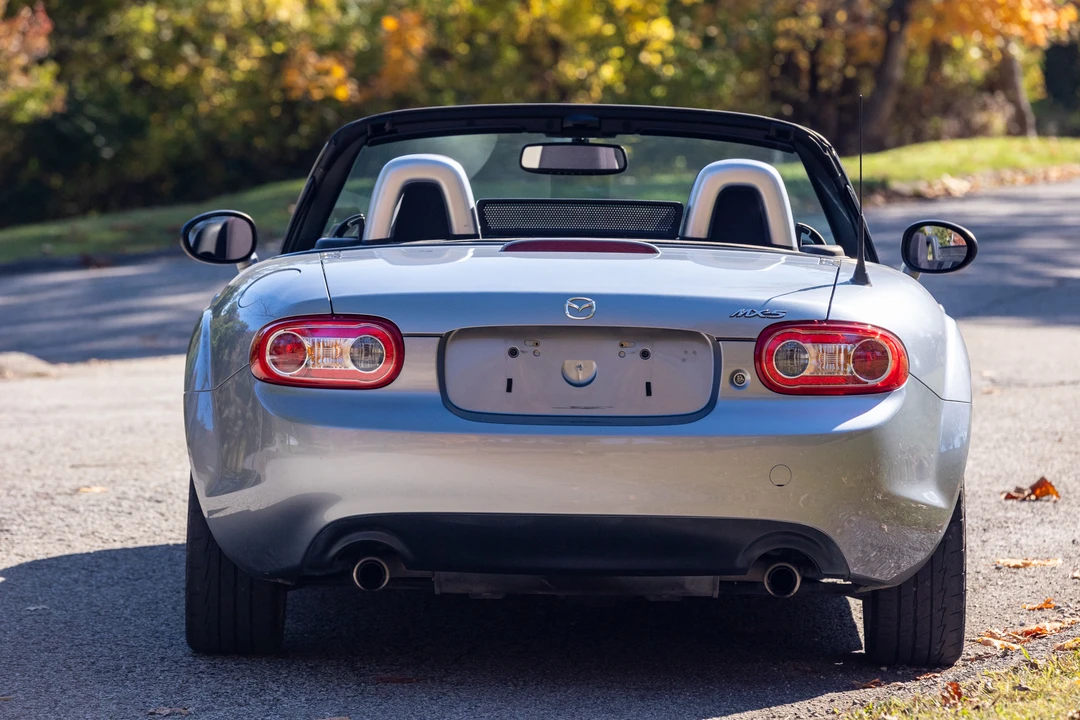 2011 Mazda NC MX-5 Miata - Image 16 of 31