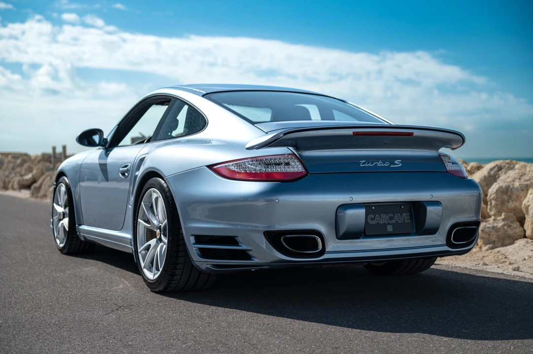 2011 Porsche 997 Turbo S - Image 16 of 31