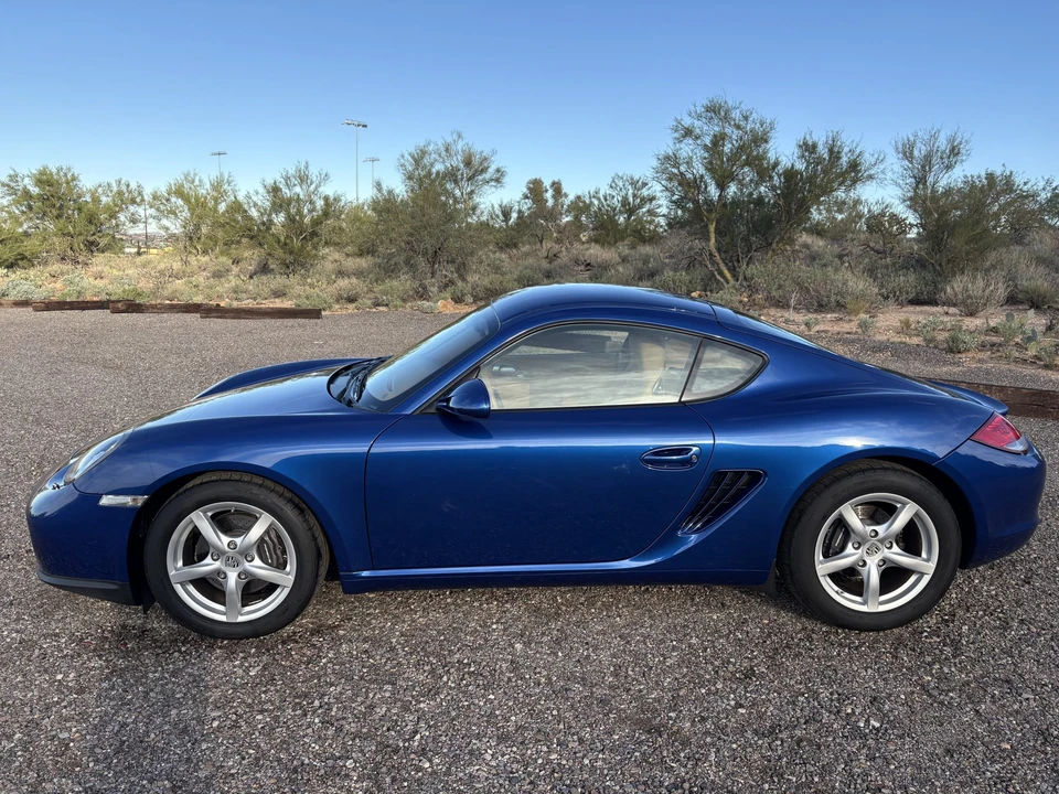 2011 Porsche 987 Cayman - Image 5 of 31