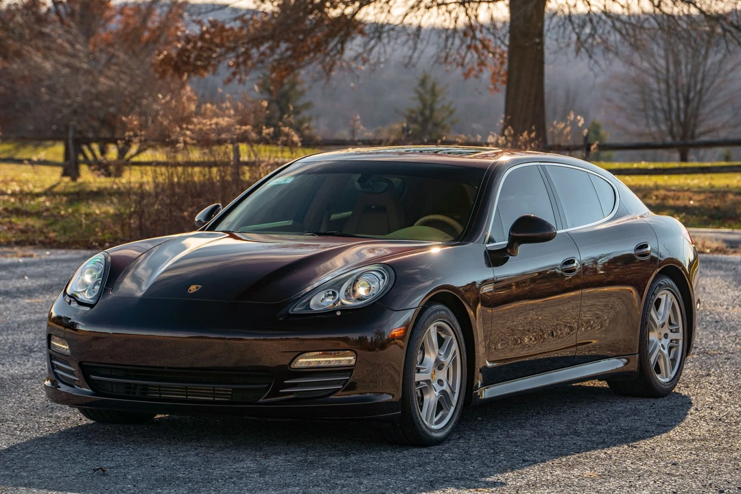 2011 Porsche 970 Panamera 4S - Image 11 of 31