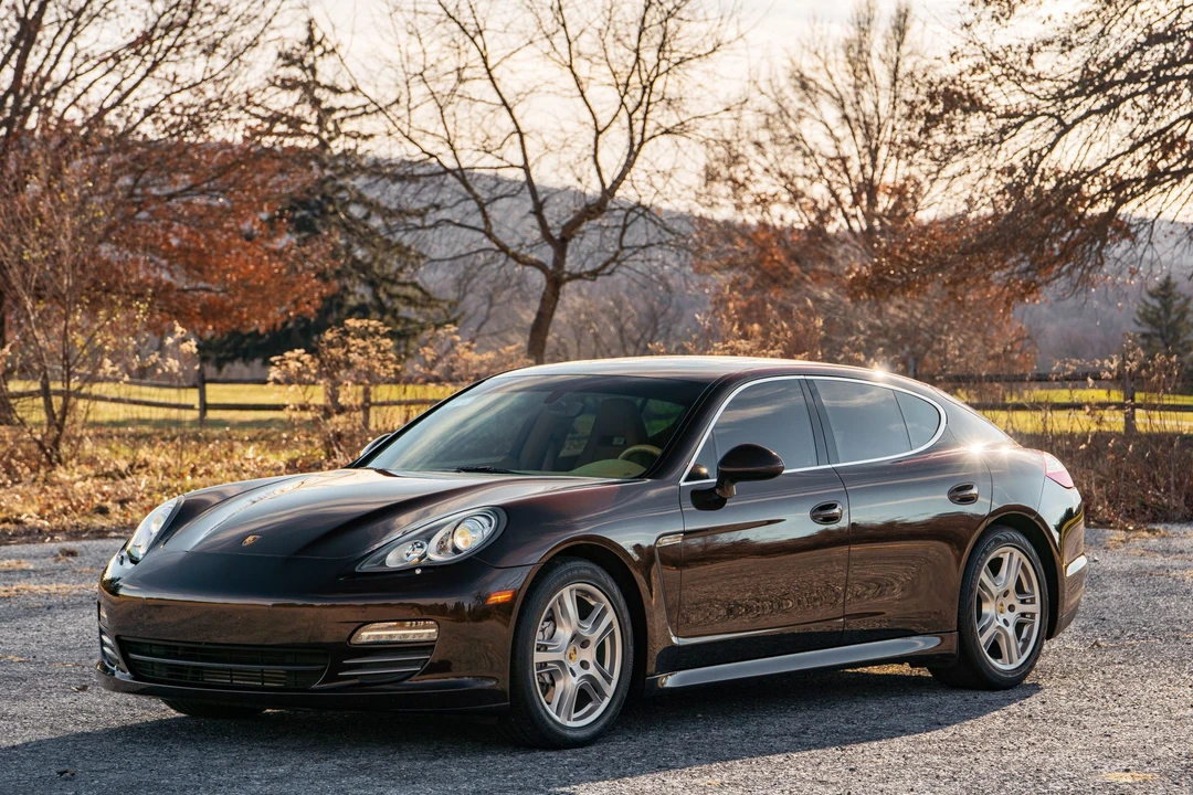 2011 Porsche 970 Panamera 4S - Image 13 of 31