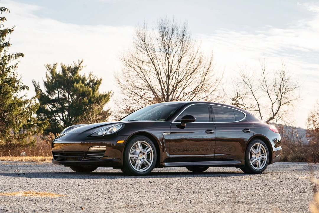 2011 Porsche 970 Panamera 4S - Image 16 of 31