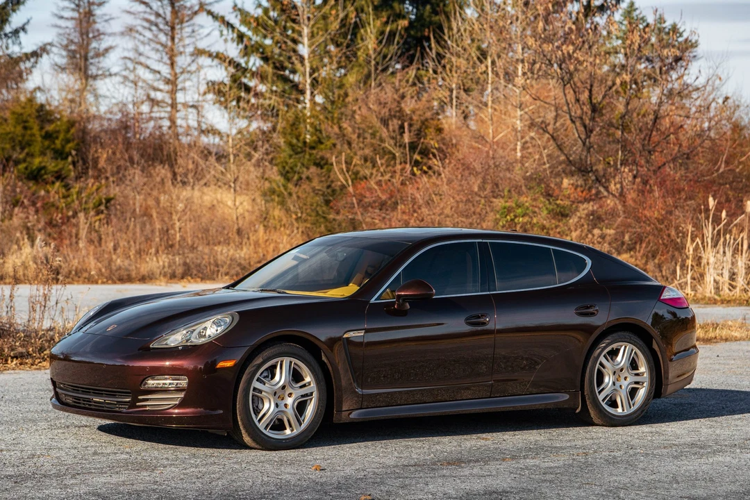 2011 Porsche 970 Panamera 4S - Image 17 of 31