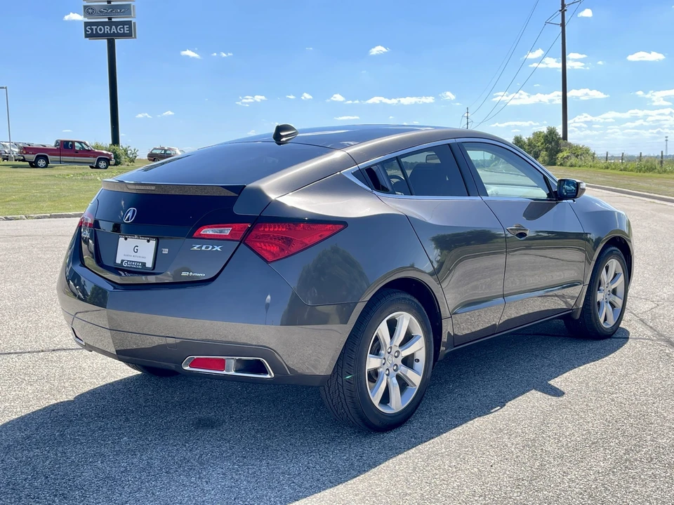 2012 Acura ZDX 1st Gen - Image 12 of 31