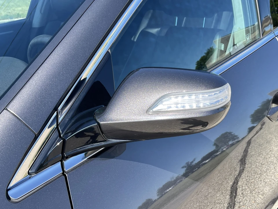 2012 Acura ZDX 1st Gen - Image 29 of 31