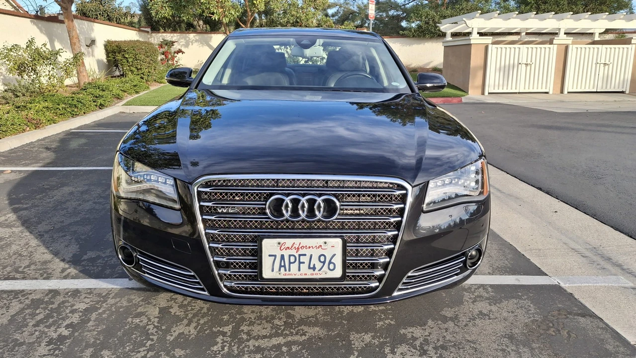 2012 Audi D4 A8 - Image 2 of 31