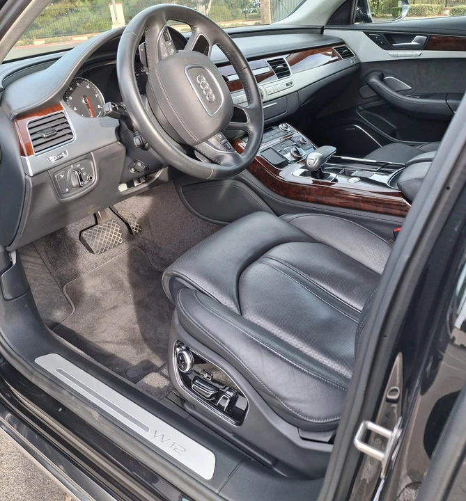 2012 Audi D4 A8 - Image 17 of 31