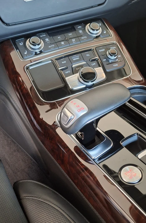 2012 Audi D4 A8 - Image 30 of 31