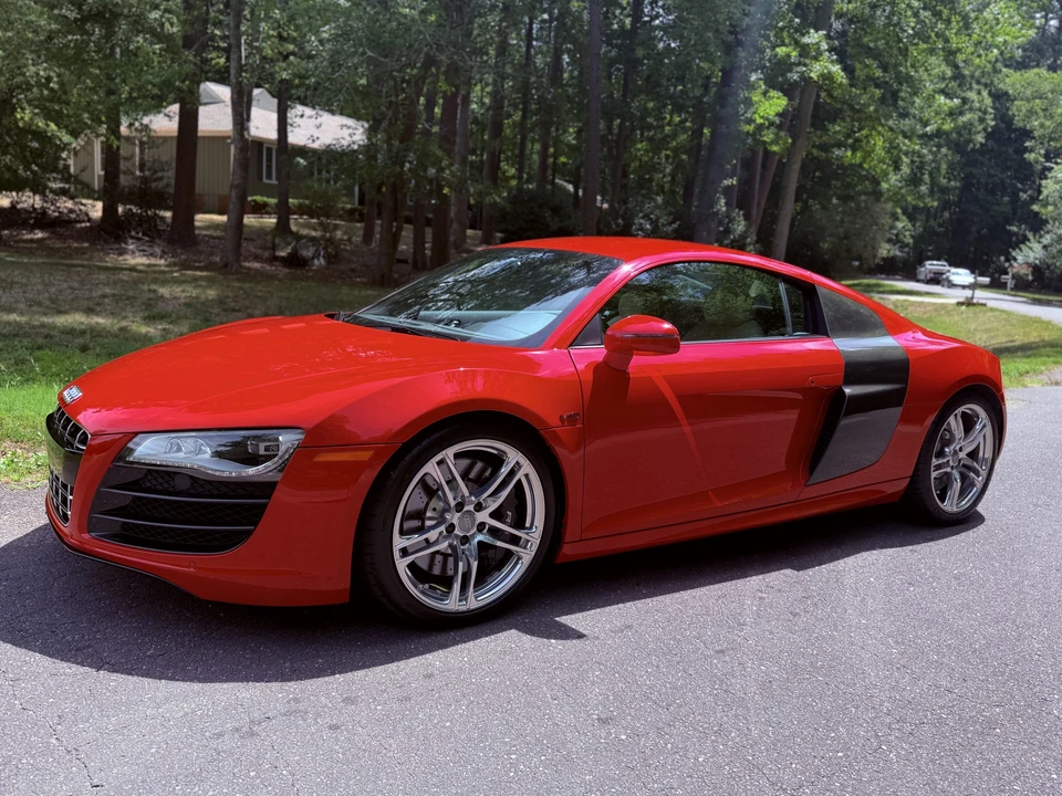 2012 Audi 42 R8 - Image 2 of 31