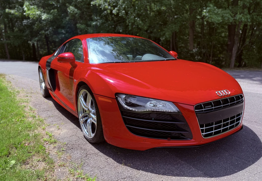2012 Audi 42 R8 - Image 10 of 31