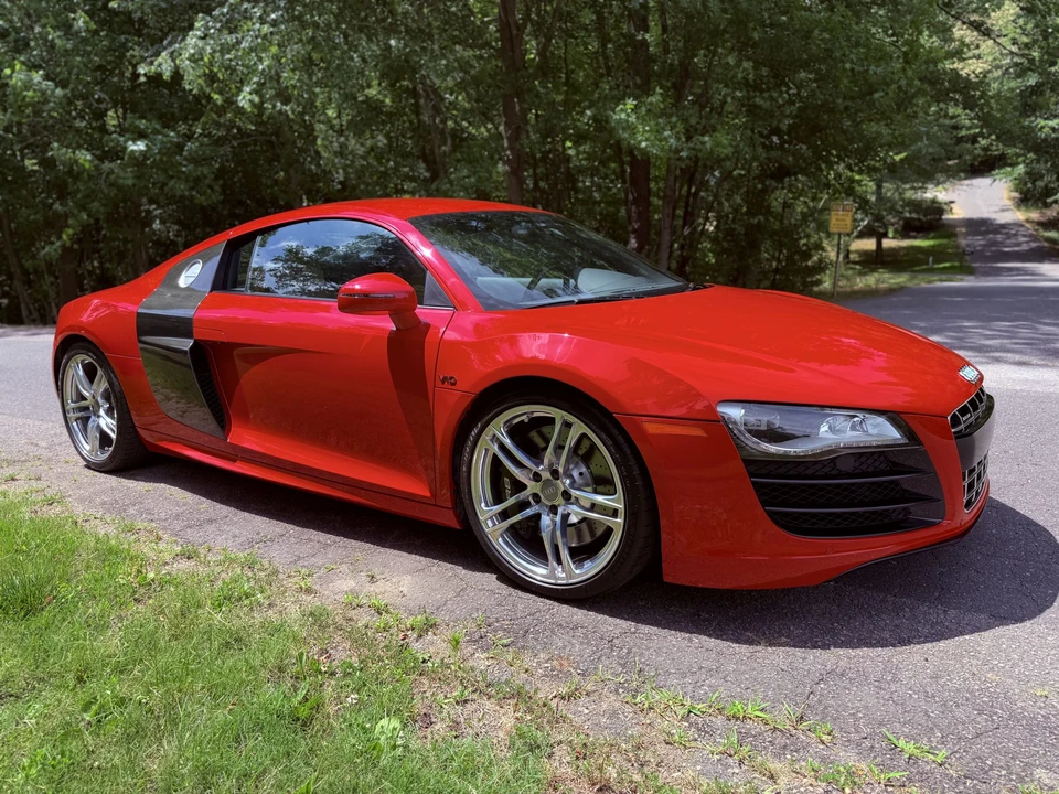 2012 Audi 42 R8 - Image 13 of 31