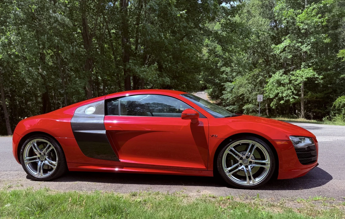 2012 Audi 42 R8 - Image 17 of 31
