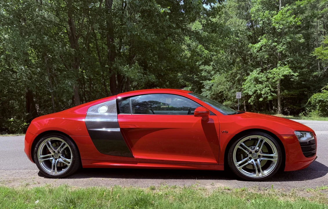 2012 Audi 42 R8 - Image 18 of 31