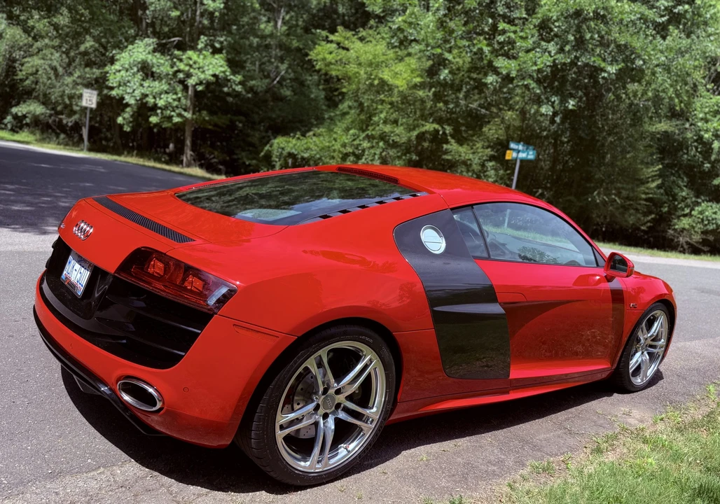 2012 Audi 42 R8 - Image 27 of 31