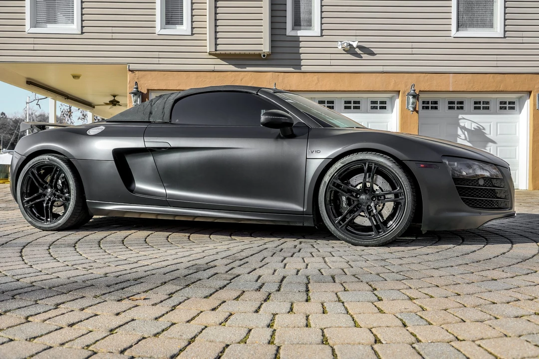 2012 Audi 42 R8 - Image 10 of 31