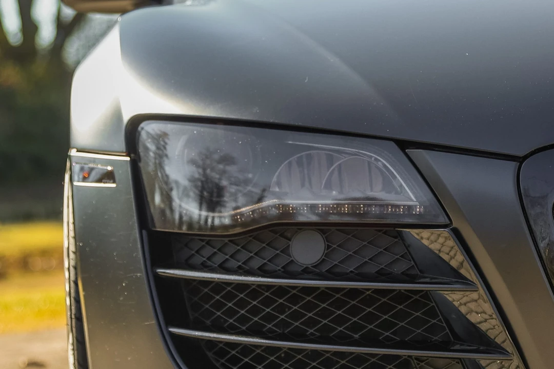2012 Audi 42 R8 - Image 25 of 31