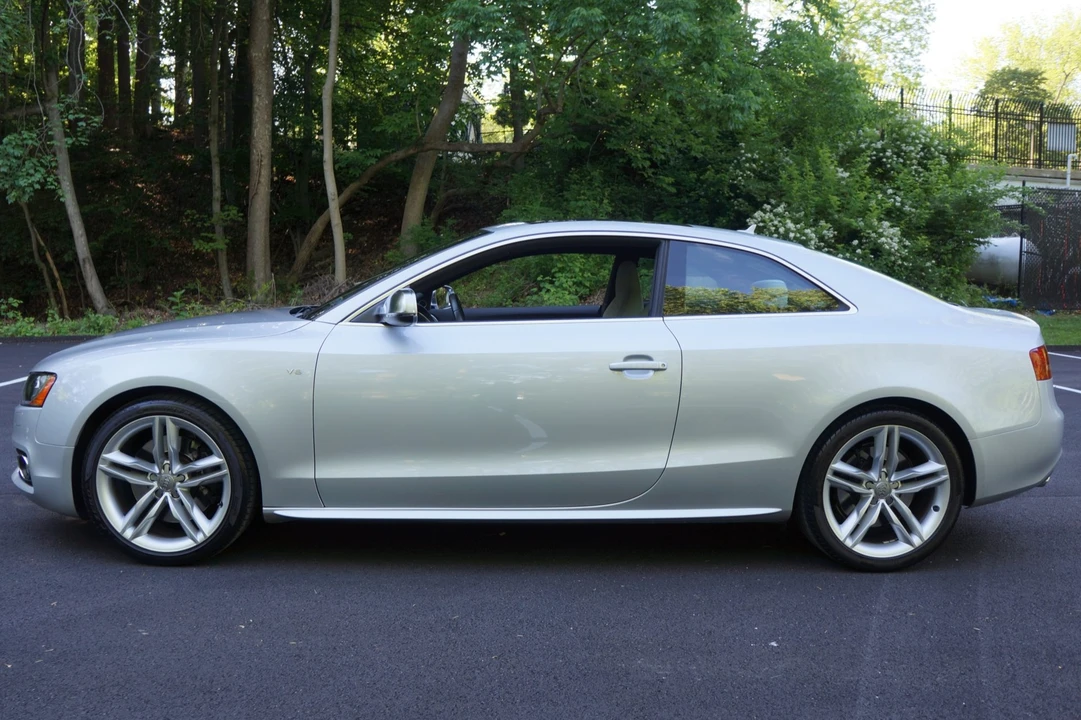 2012 Audi B8 S5 - Image 8 of 31