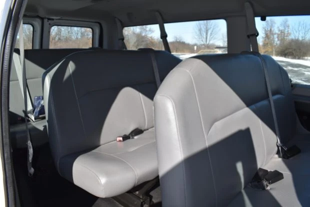 2012 Ford Econoline Van - Image 5 of 8