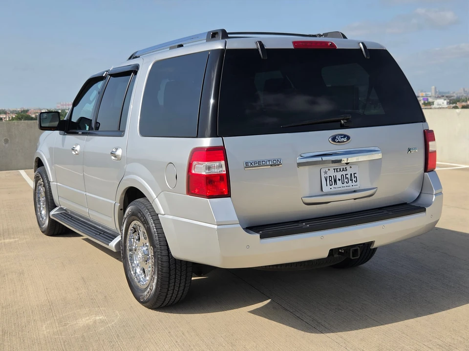 2012 Ford Expedition 3rd Gen - Image 15 of 31