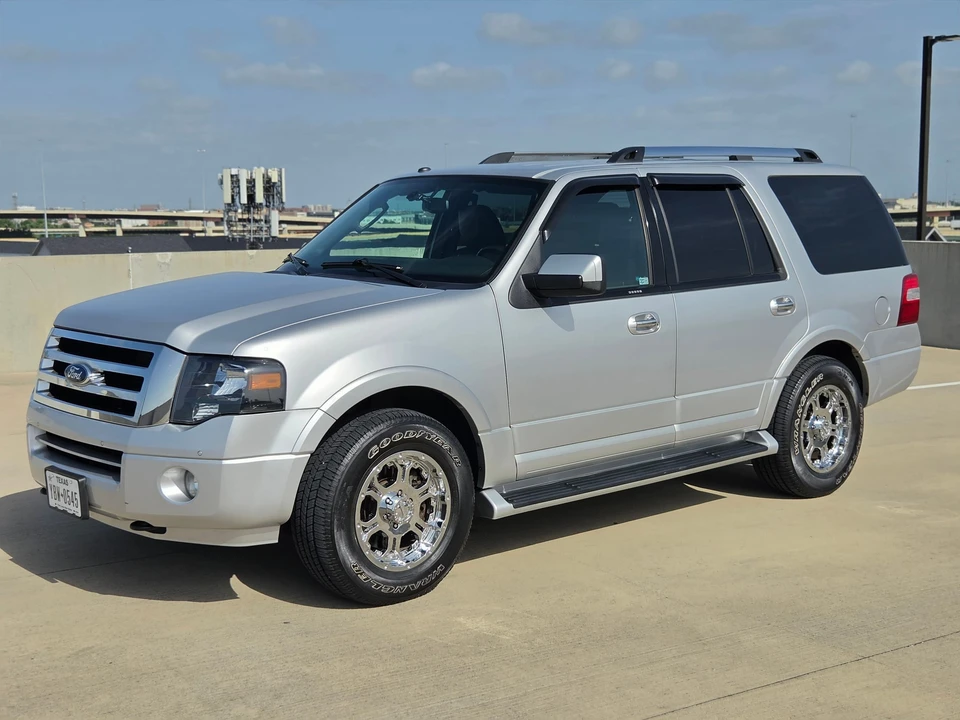 2012 Ford Expedition 3rd Gen - Image 20 of 31