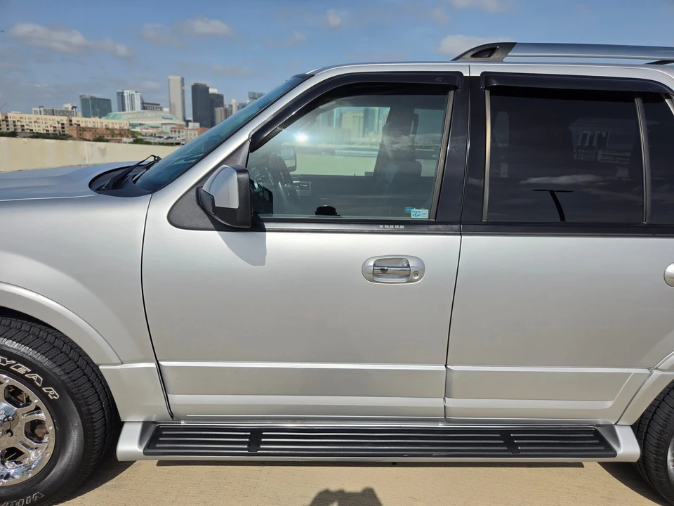 2012 Ford Expedition 3rd Gen - Image 23 of 31