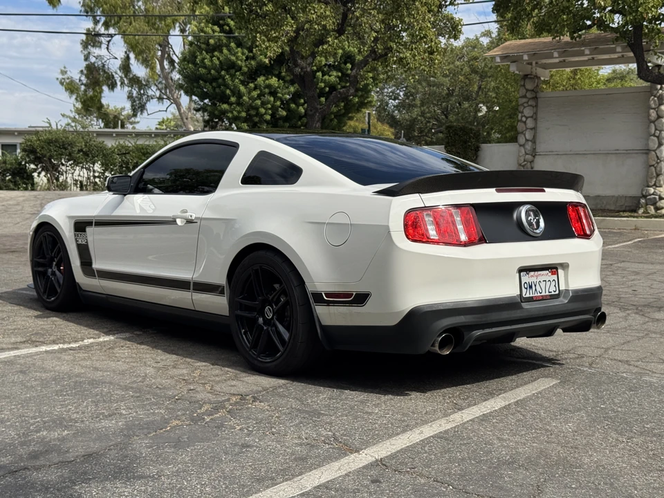 2012 Ford S197 Mustang Boss 302 - Image 3 of 31
