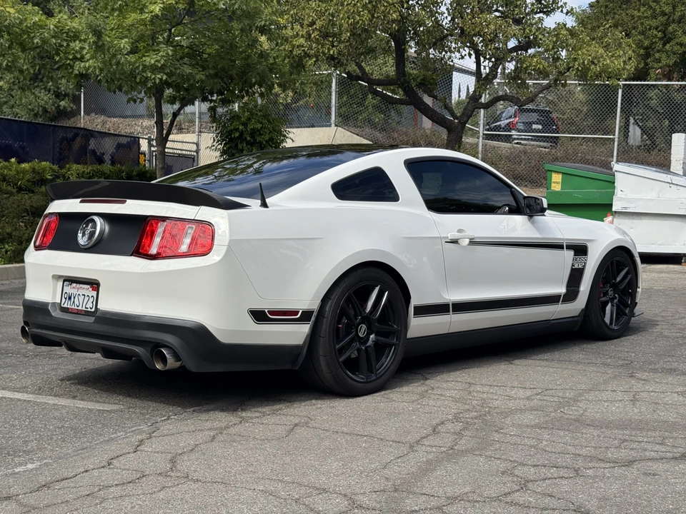 2012 Ford S197 Mustang Boss 302 - Image 5 of 31