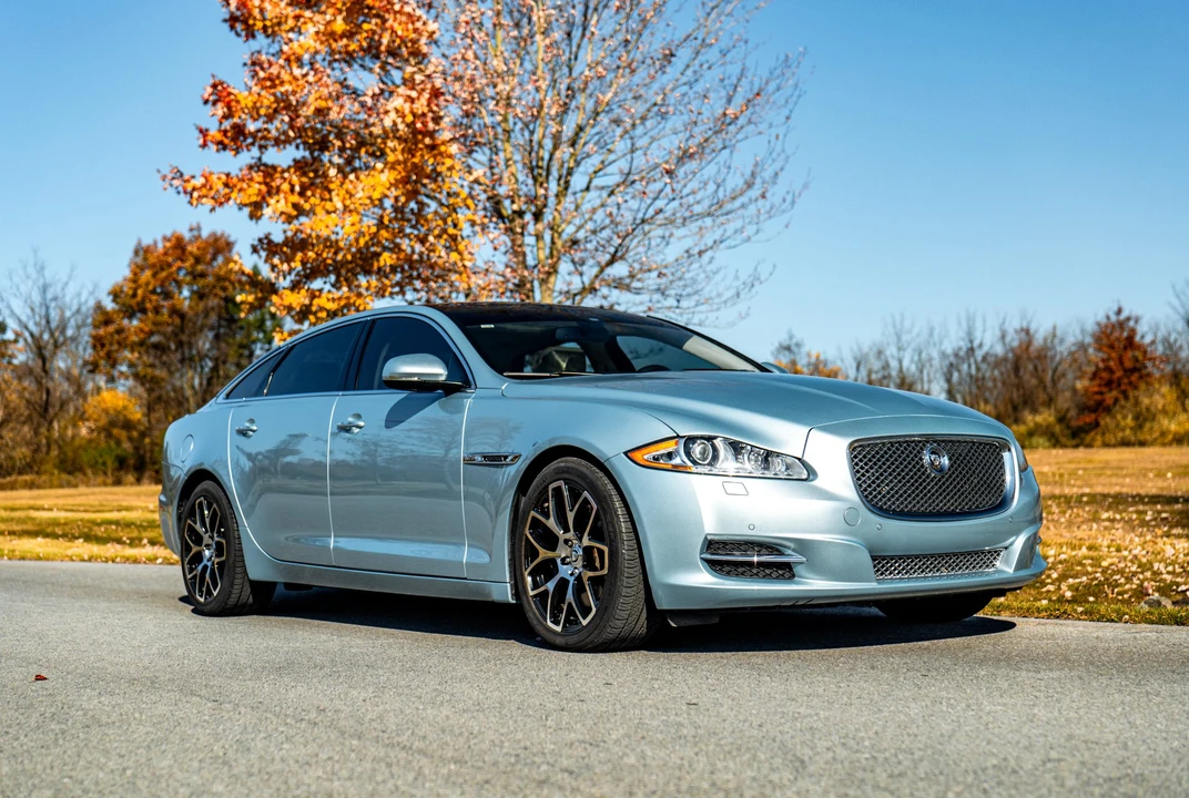 2012 Jaguar X351 XJ - Image 2 of 31