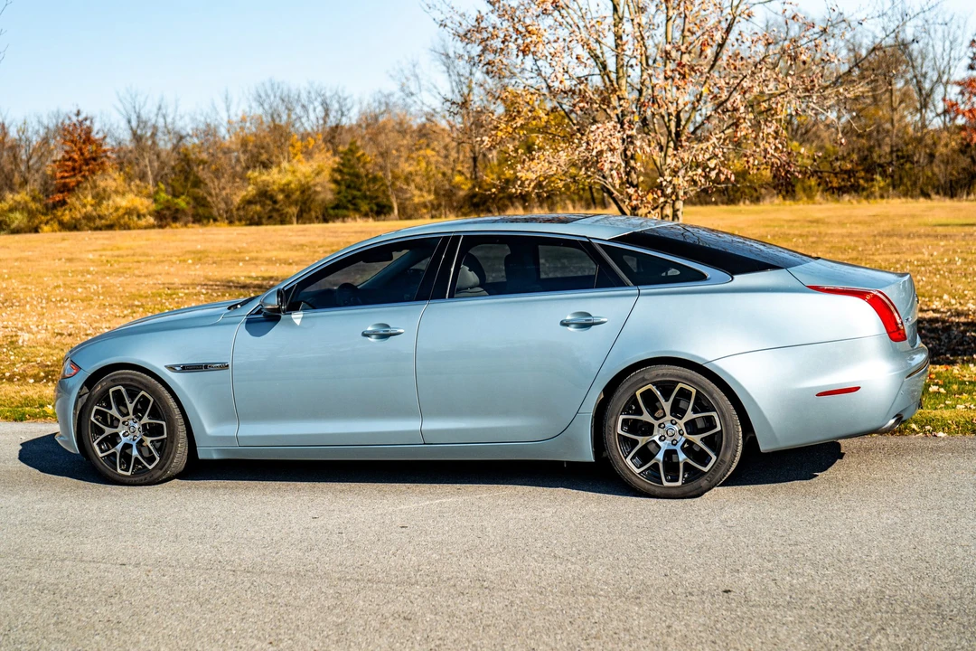 2012 Jaguar X351 XJ - Image 25 of 31