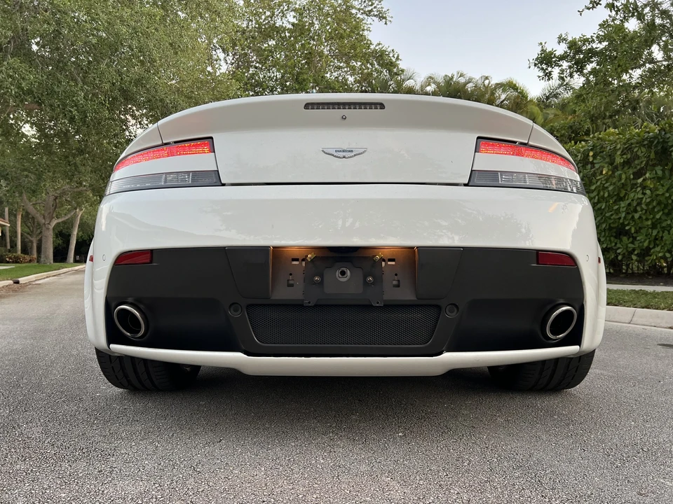 2013 Aston Martin V8 Vantage (2006-2017) - Image 13 of 31