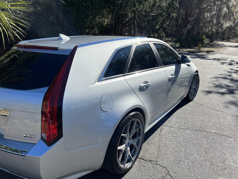 2013 Cadillac CTS-V 2nd Gen - Image 15 of 31