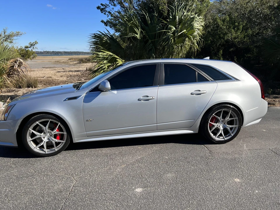 2013 Cadillac CTS-V 2nd Gen - Image 3 of 31