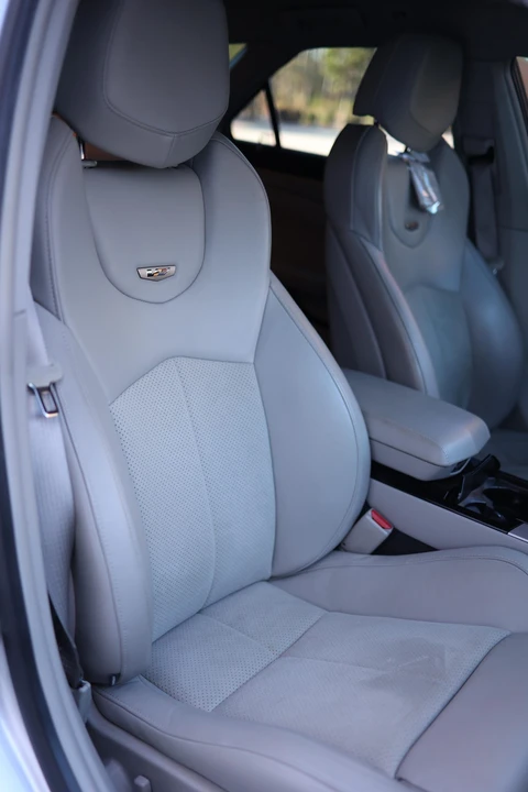 2013 Cadillac CTS-V 2nd Gen - Image 29 of 31