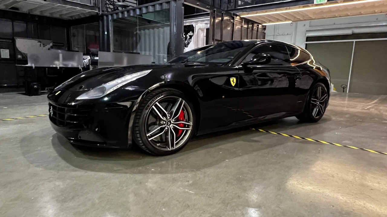 2013 Ferrari FF - Image 26 of 31