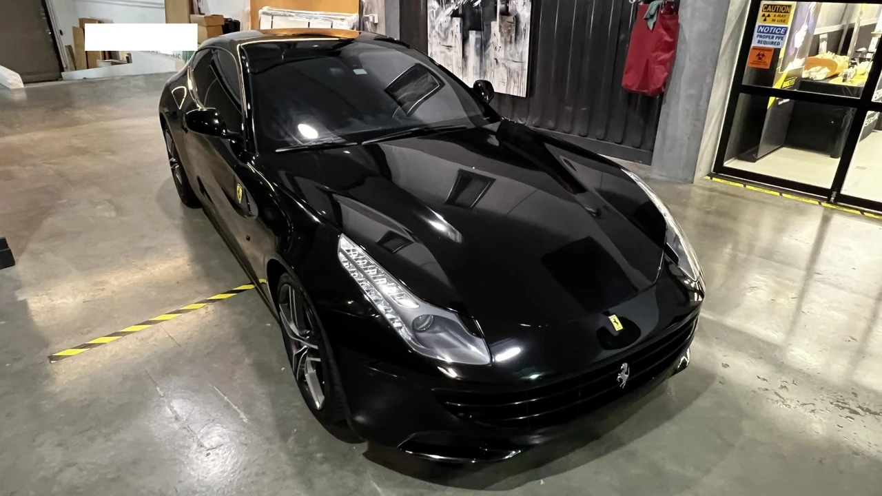 2013 Ferrari FF - Image 11 of 31