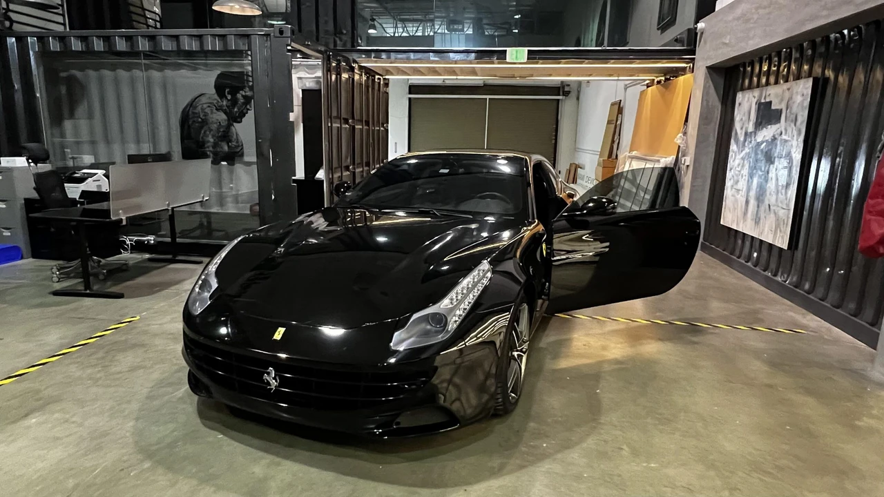 2013 Ferrari FF - Image 31 of 31