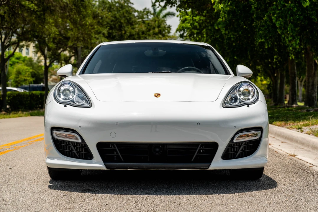 2013 Porsche 970 Panamera Turbo S - Image 3 of 31