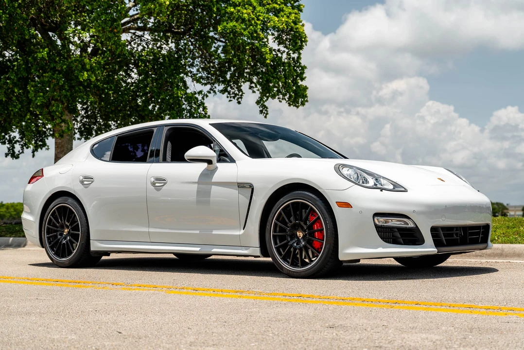 2013 Porsche 970 Panamera Turbo S - Image 8 of 31