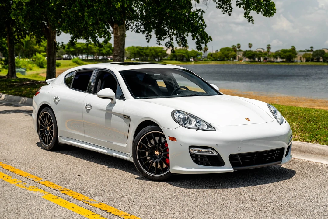 2013 Porsche 970 Panamera Turbo S - Image 6 of 31