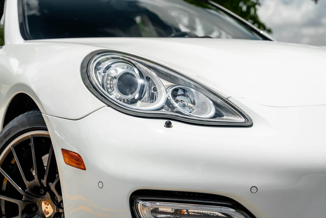 2013 Porsche 970 Panamera Turbo S - Image 28 of 31