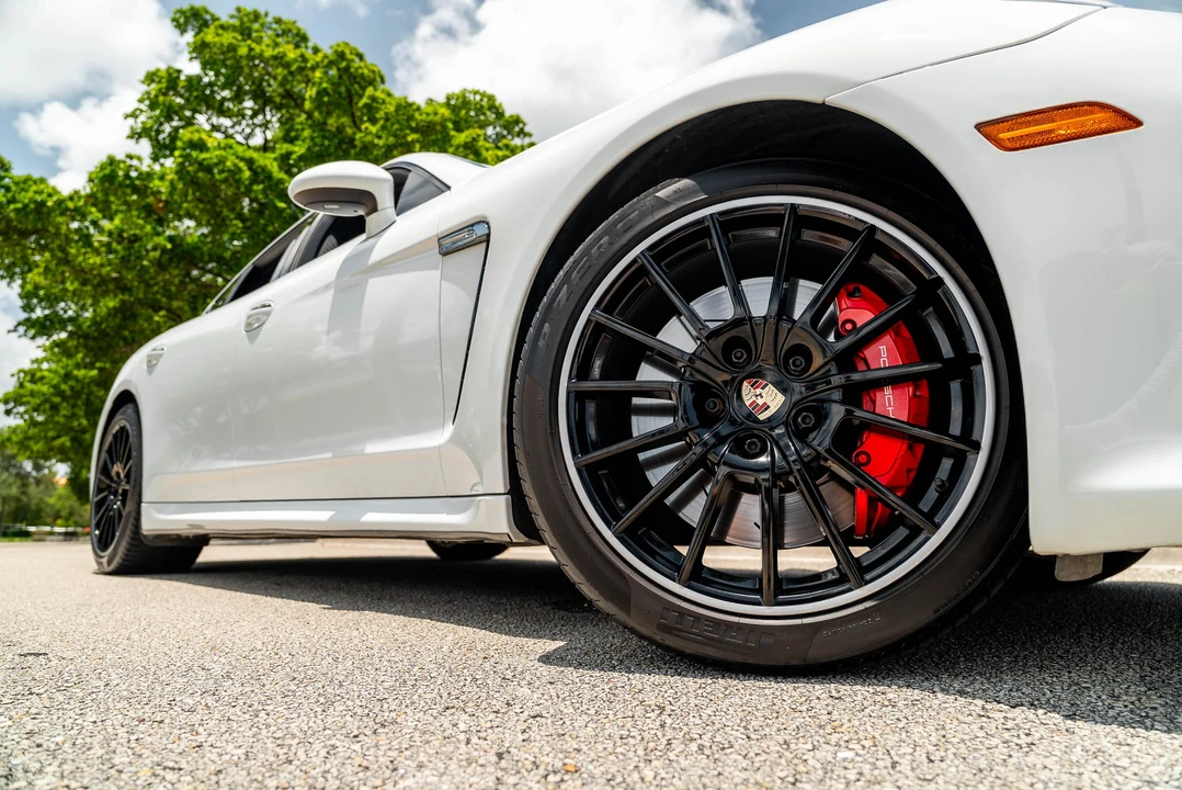 2013 Porsche 970 Panamera Turbo S - Image 31 of 31