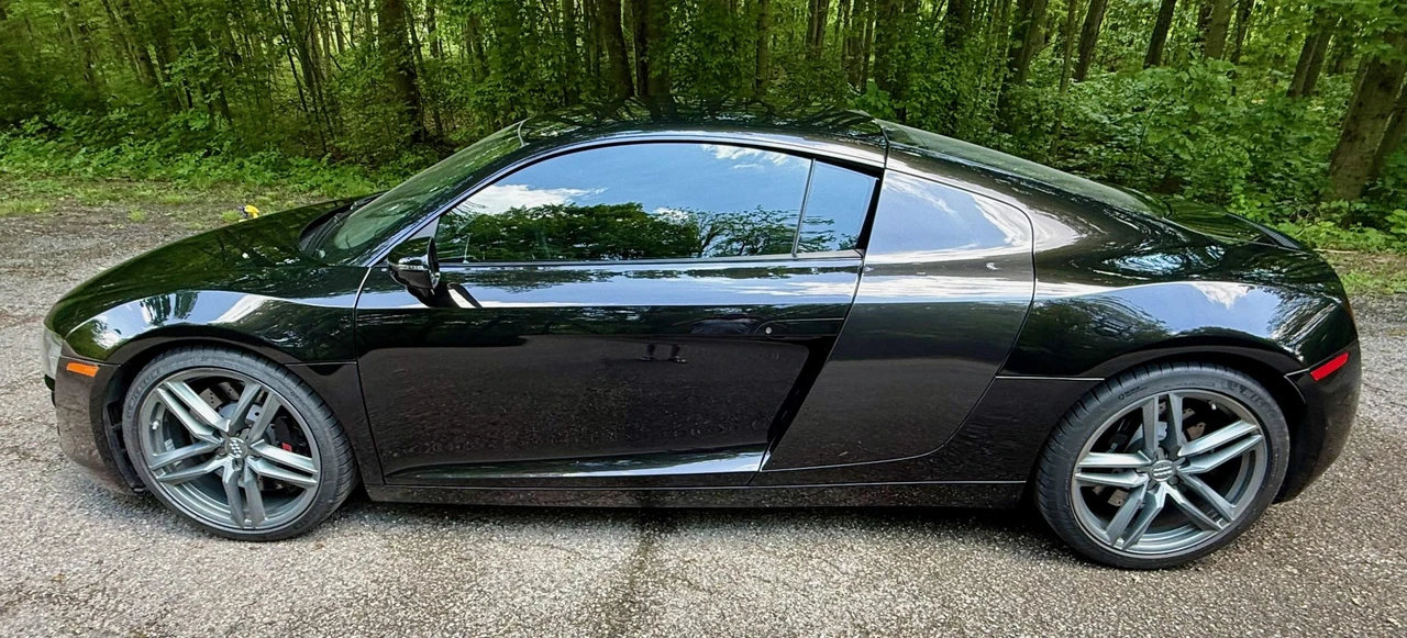 2014 Audi 42 R8 - Image 8 of 31