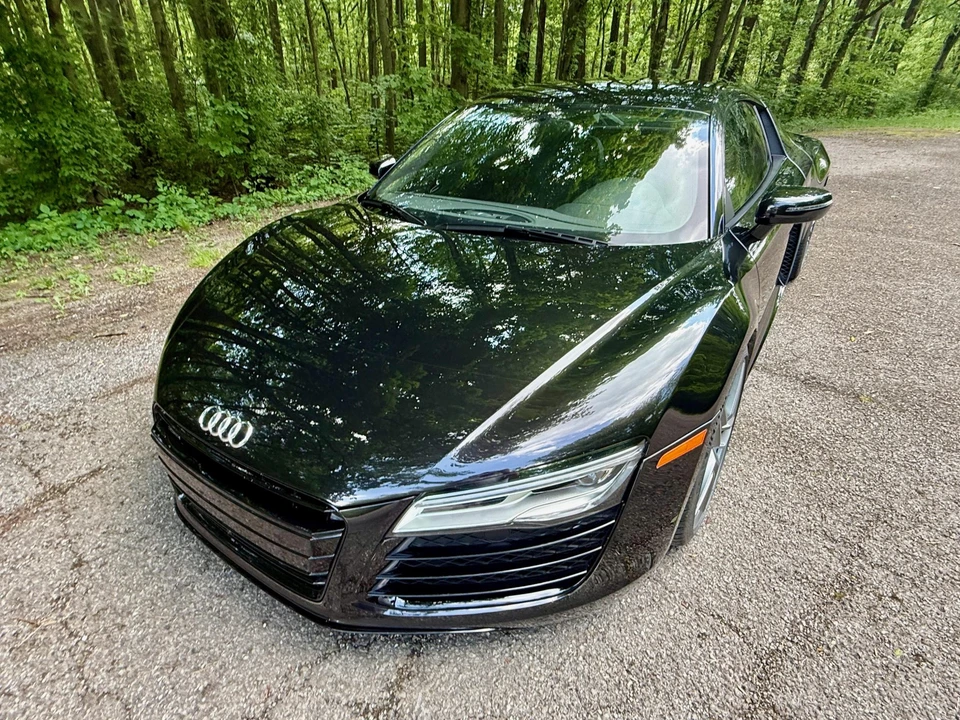 2014 Audi 42 R8 - Image 4 of 31