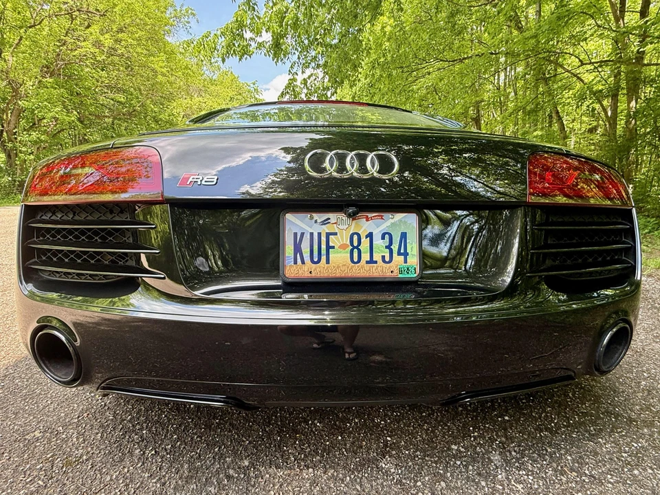 2014 Audi 42 R8 - Image 11 of 31