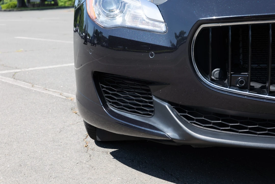 2014 Maserati Quattroporte 6th Gen - Image 24 of 31
